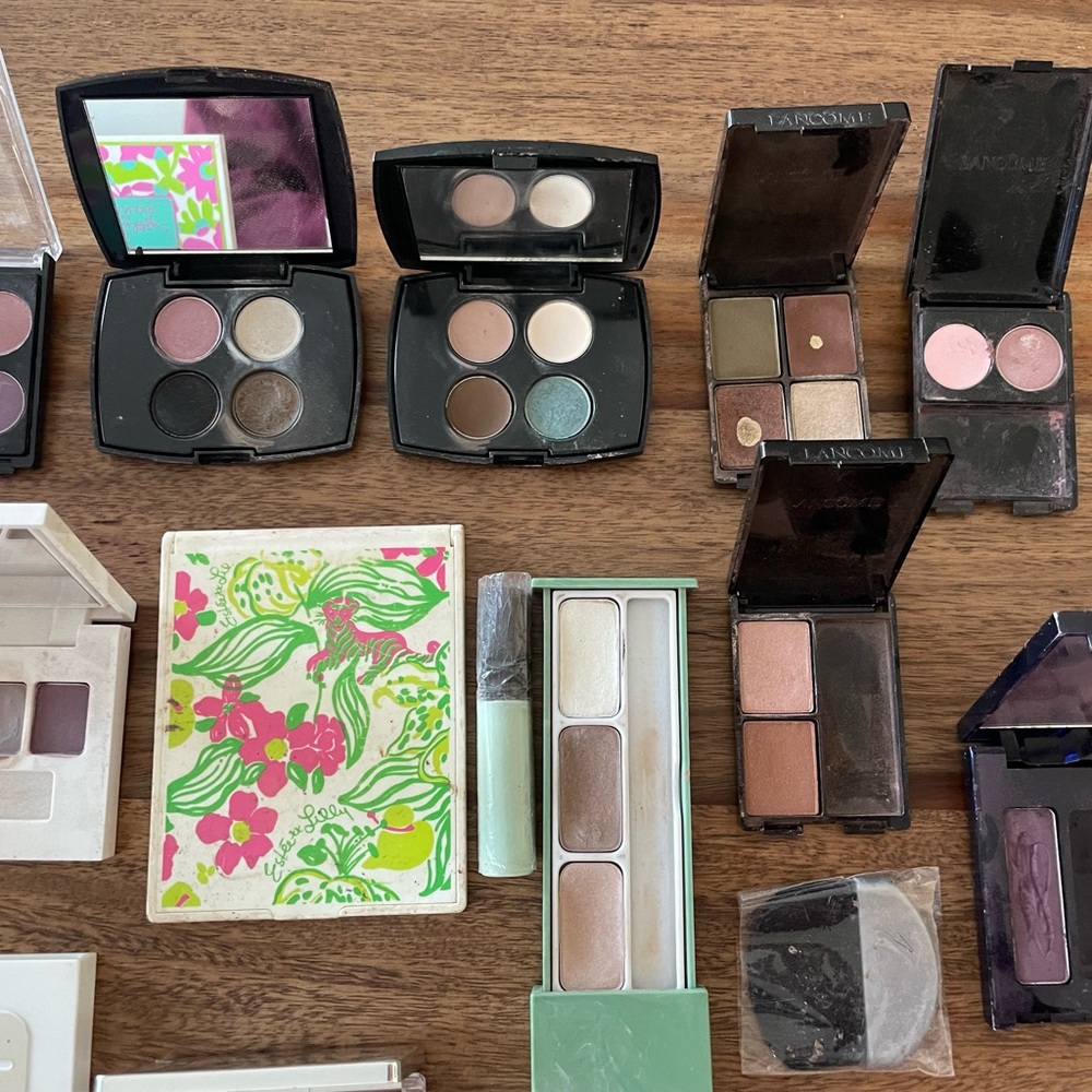 Estee Lauder & Clinique Make up Collection- 25 Pieces - Picture 4 of 6